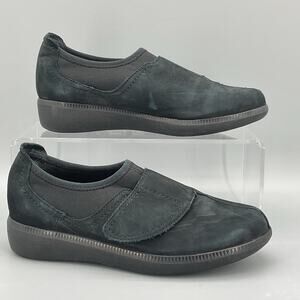 NEW Munro Women’s Janis Slip On Sneakers Black Size 5M